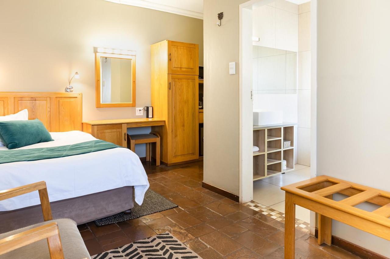Kathu Gamagara Lodge Екстериор снимка