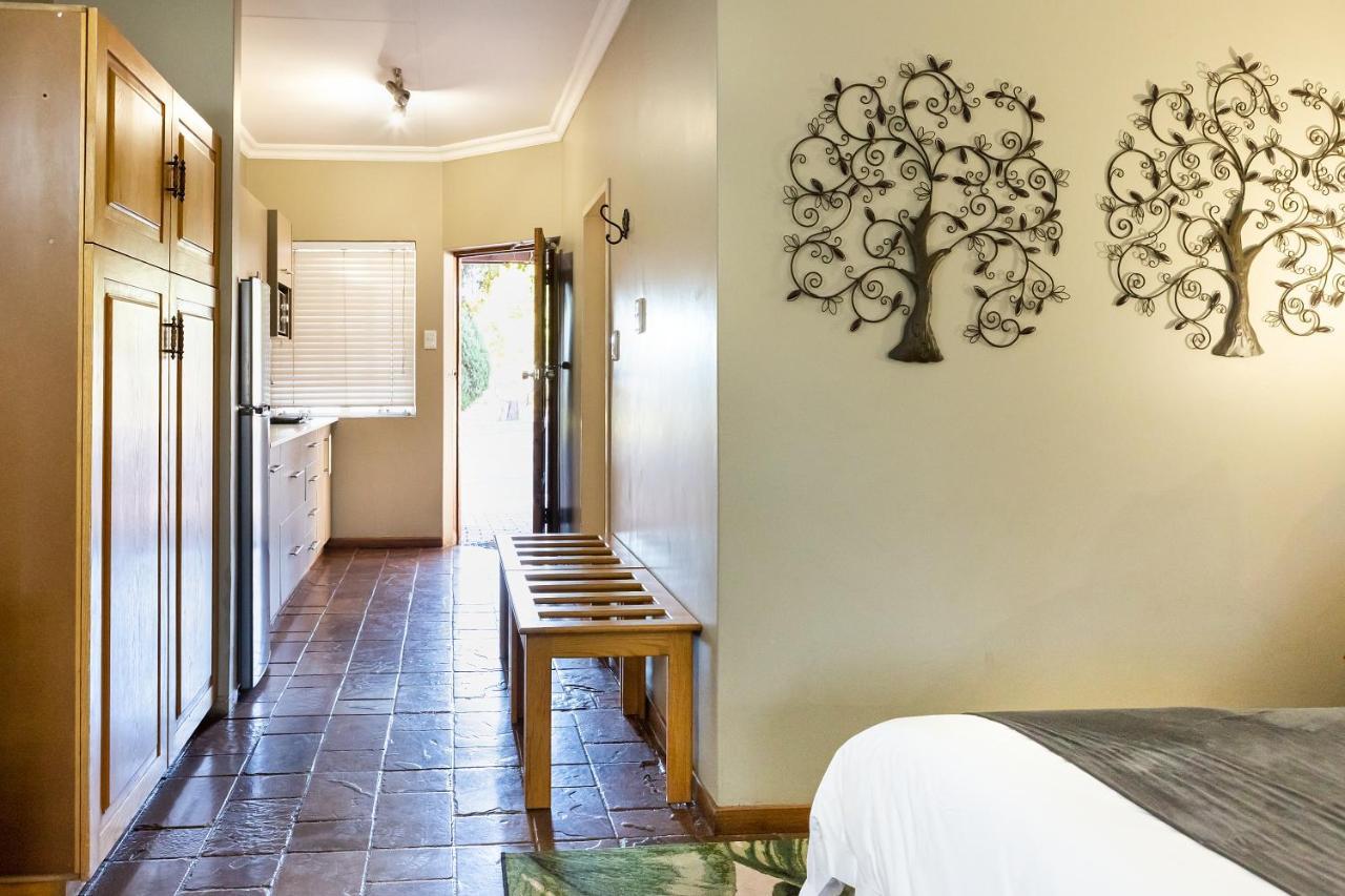Kathu Gamagara Lodge Екстериор снимка