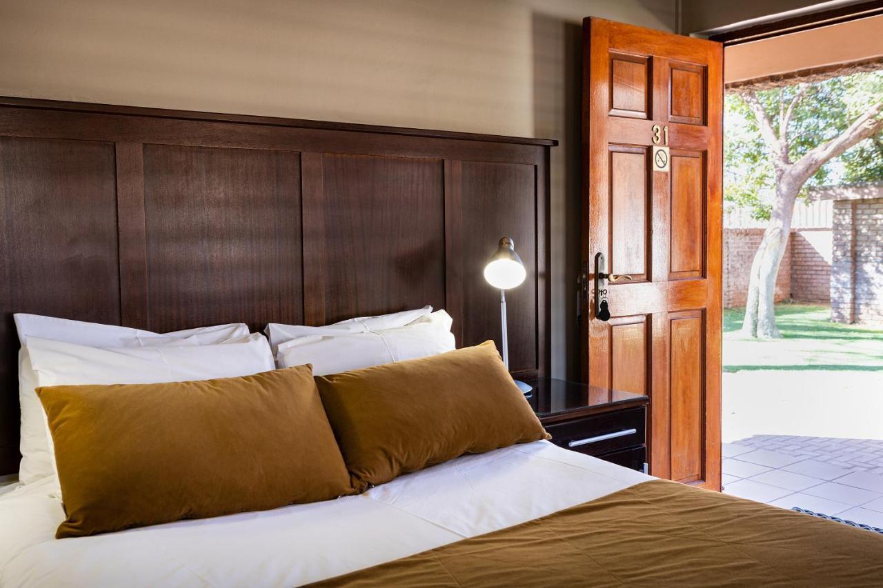 Kathu Gamagara Lodge Екстериор снимка